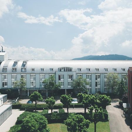Stayinn Hostel Und Gaestehaus Fryburg Bryzgowijski Zewnętrze zdjęcie