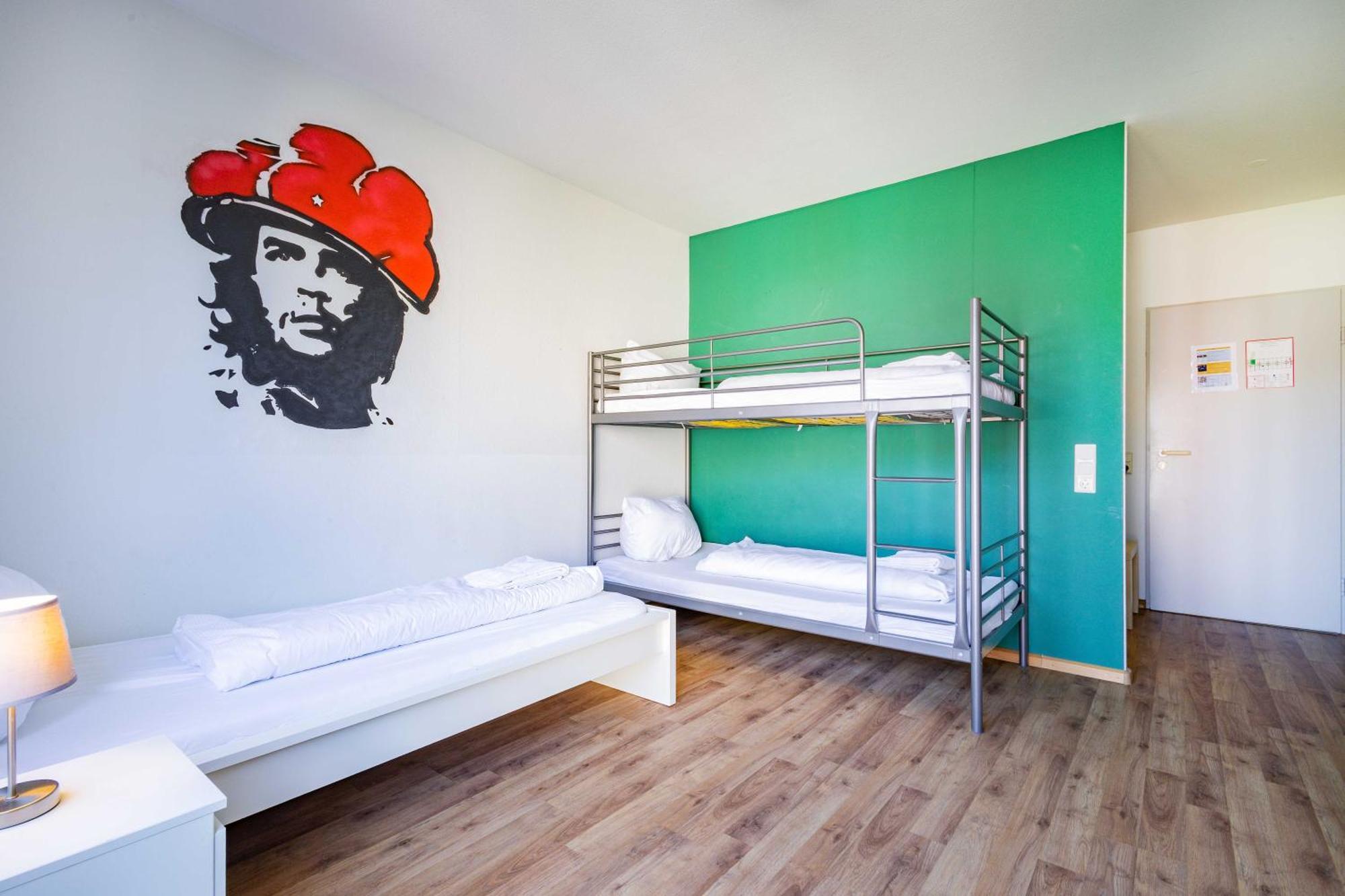 Stayinn Hostel Und Gaestehaus Fryburg Bryzgowijski Zewnętrze zdjęcie