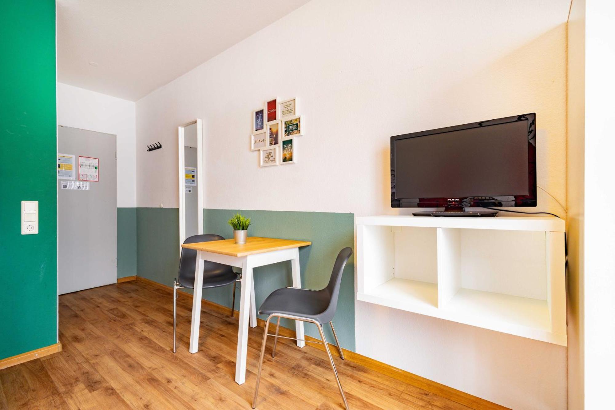 Stayinn Hostel Und Gaestehaus Fryburg Bryzgowijski Zewnętrze zdjęcie