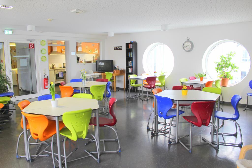Stayinn Hostel Und Gaestehaus Fryburg Bryzgowijski Zewnętrze zdjęcie