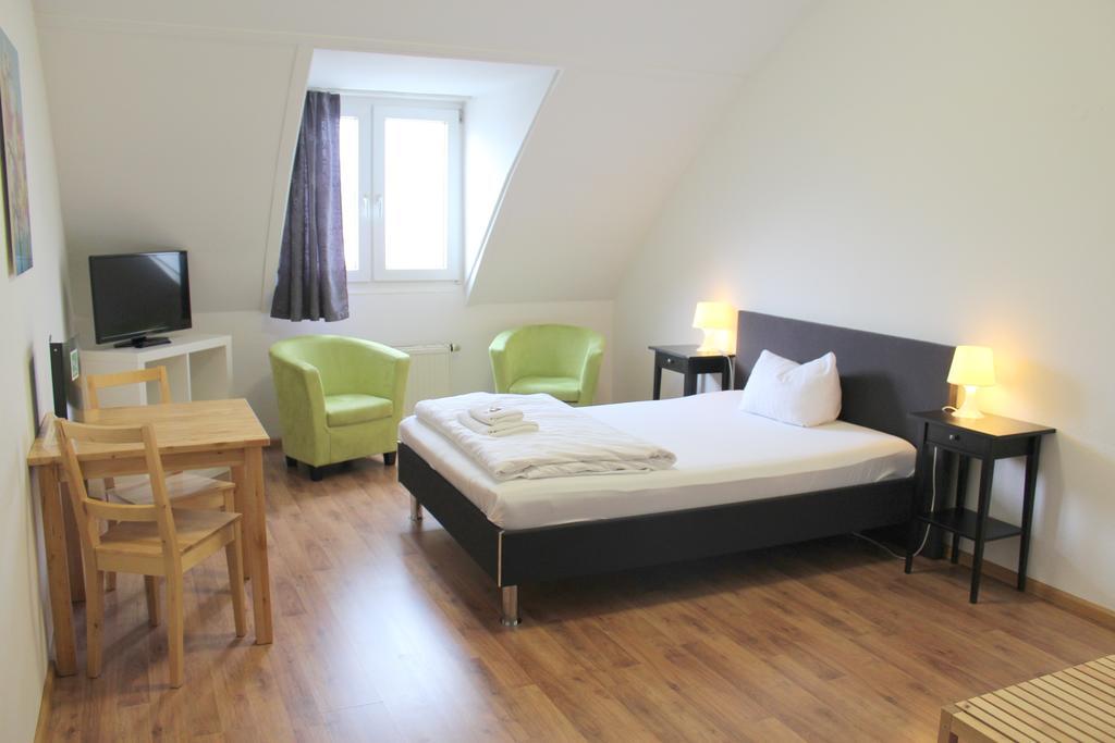 Stayinn Hostel Und Gaestehaus Fryburg Bryzgowijski Pokój zdjęcie