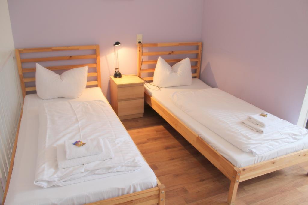 Stayinn Hostel Und Gaestehaus Fryburg Bryzgowijski Zewnętrze zdjęcie